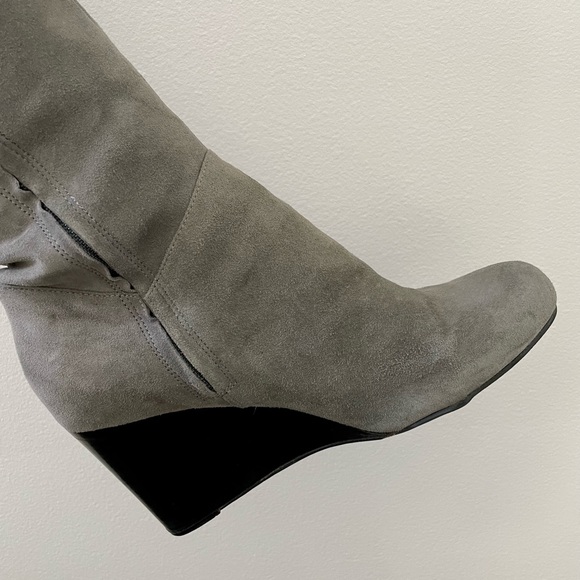Cole Haan tall suede grey wedge boots. Size 7.5. - Picture 11 of 11